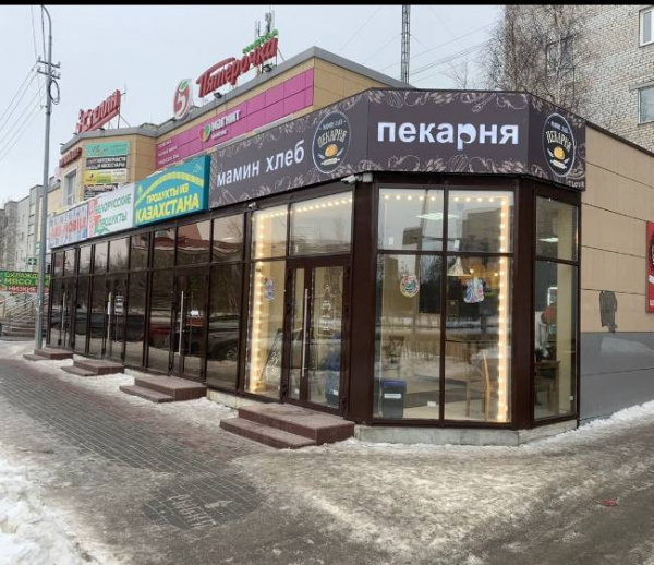 Коммерческие помещения ТЦ "Стелла" (ул.Грибоедова, 8а)